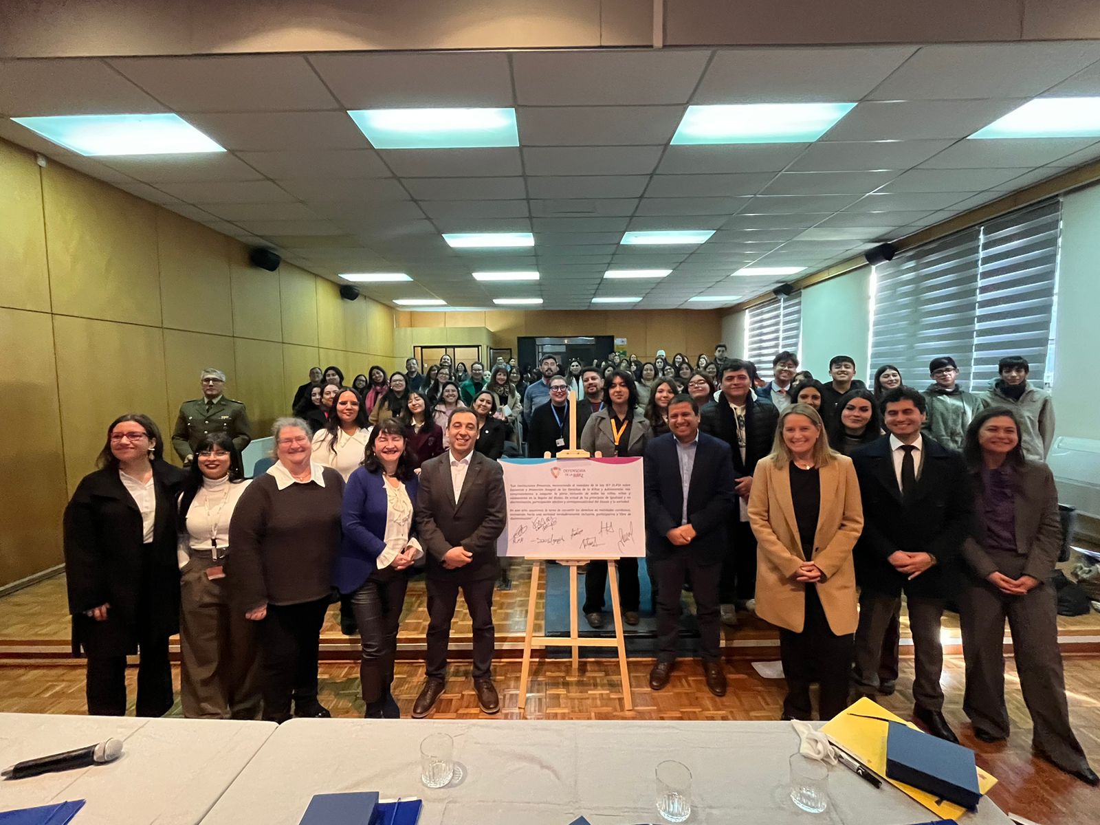 El Defensor Anuar Quesille participó en el conversatorio “Diálogo desde la Niñez para una Sociedad Inclusiva”, realizado en el Auditorio Juan Perelló.